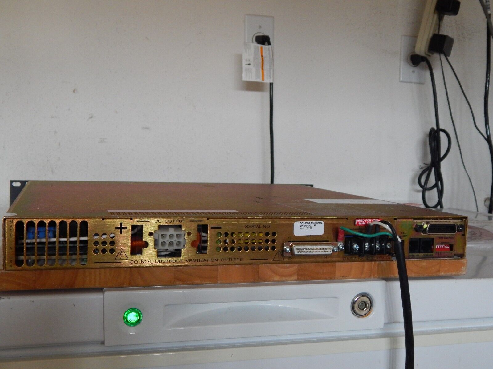 Sorensen DCS600-1.7EM9CM88 DC Power supply 500Vdc 2.0 Amps Sorensen DCS600-1.7EM9CM88 DC Power supply 500Vdc 2.0 Amps